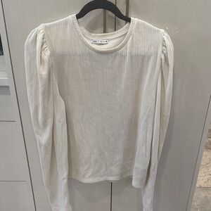 Zara Off-White Ribbed Blouse